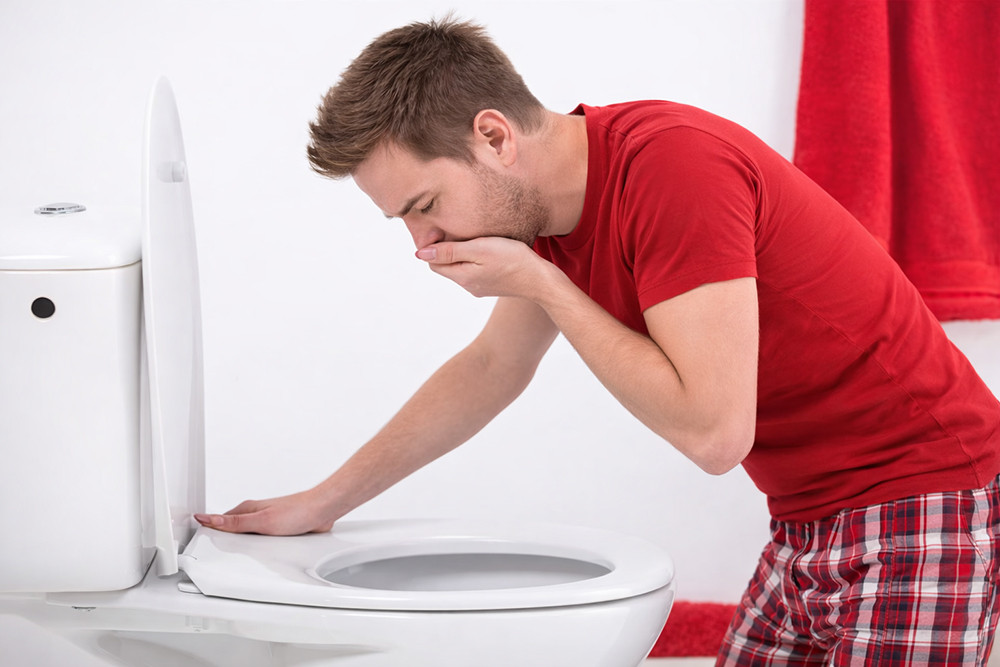 Кровавая рвота после алкоголя