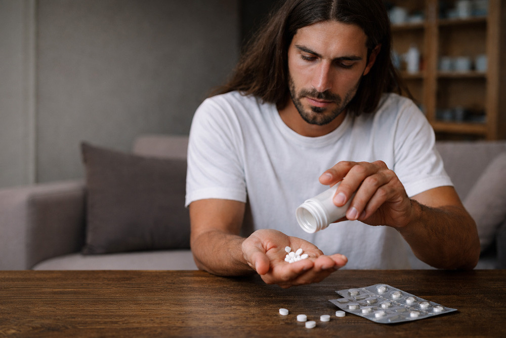 Клофелин это лекарство или наркотик